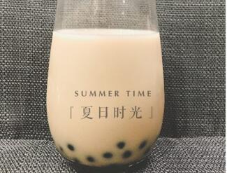 夏日时光里的咖啡海藻蛋珍珠奶茶！